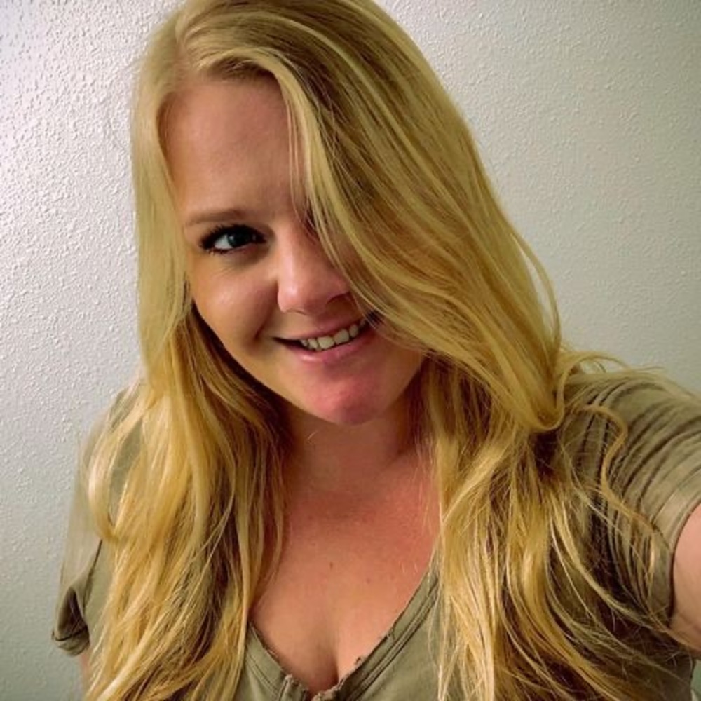 Meet your Posher, Savannah